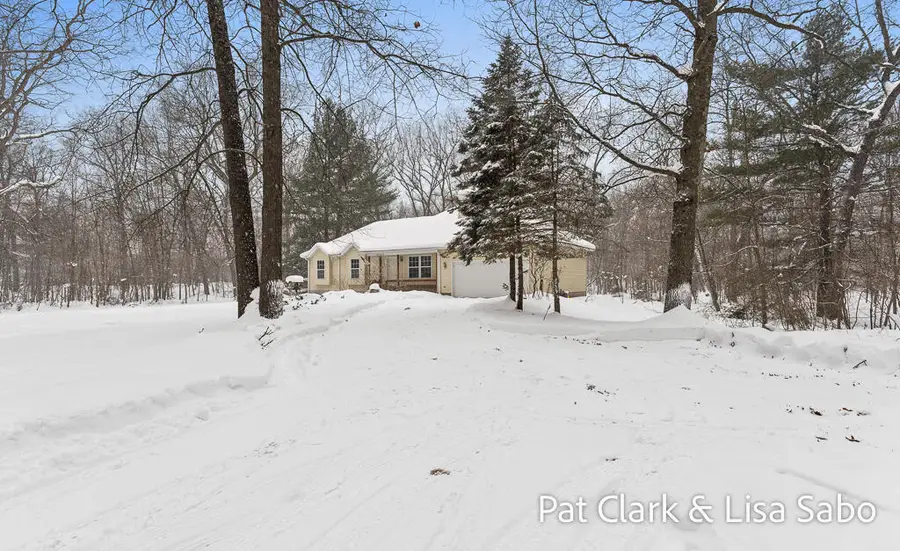18569 Chinquapin Drive, Spring Lake, MI 49456 - Image #3