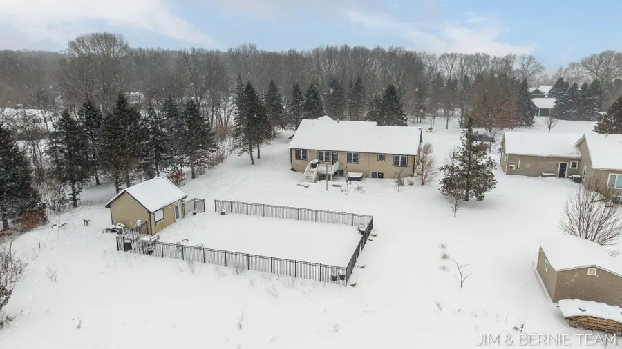 6005 River Ridge Drive, Hamilton, MI 49419 - Image #3