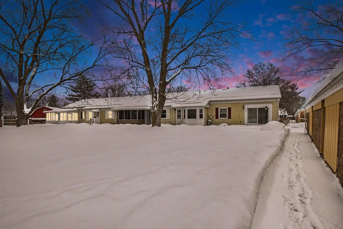 636 Village Lane, Jenison, MI 49428 - Image #1