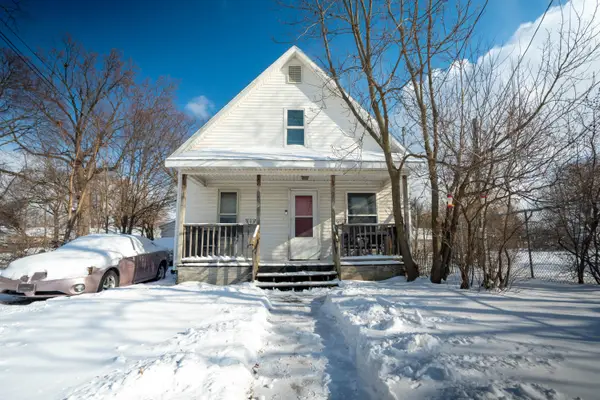 734 N Martin Luther King Jr Boulevard, Lansing, MI 48915