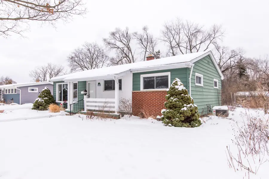 2723 Radcliffe Avenue, Ann Arbor, MI 48104 - #2