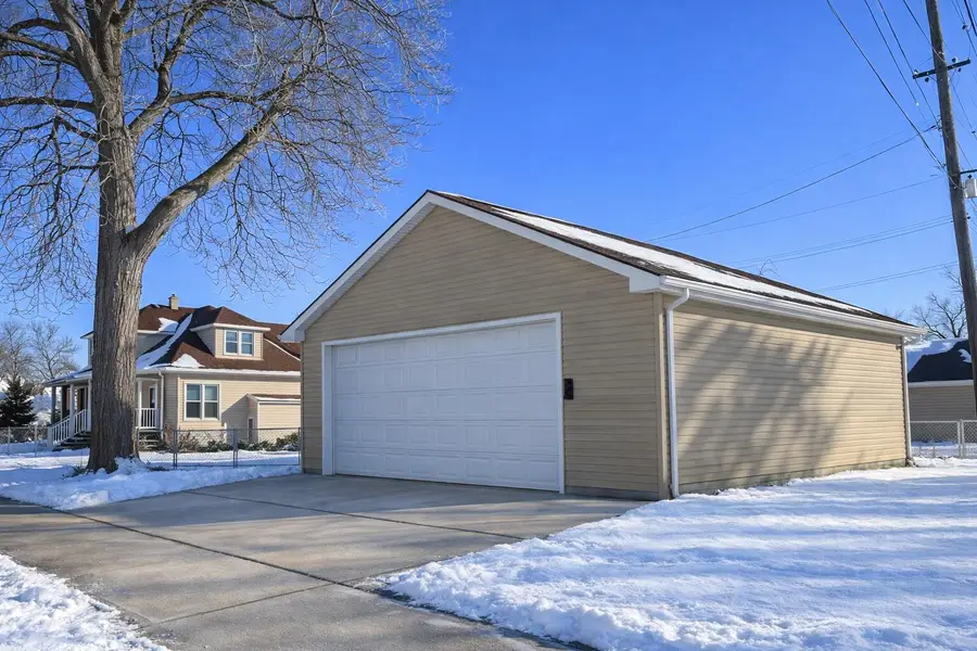 561 Poplar Street, Wyandotte, MI 48192 - Image #3