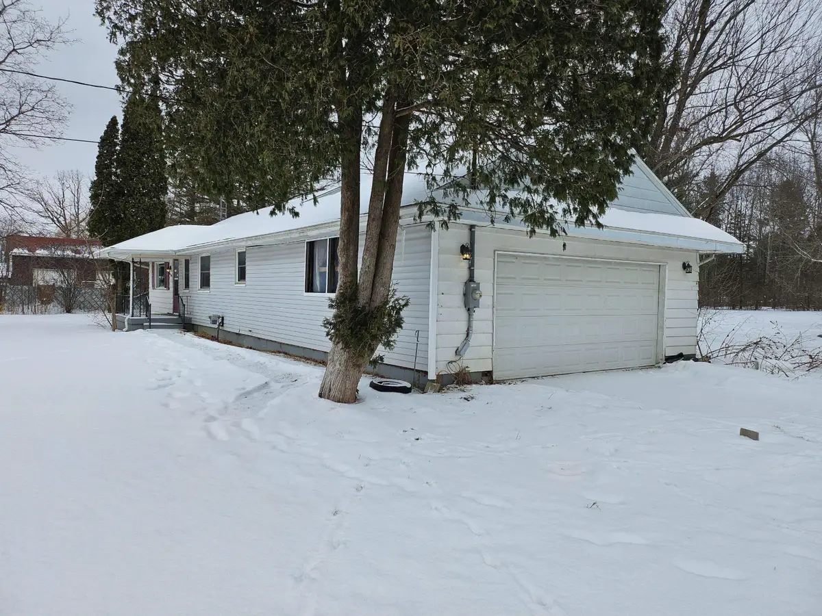 11396 N Saginaw Road, Clio, MI 48420 - Image #1
