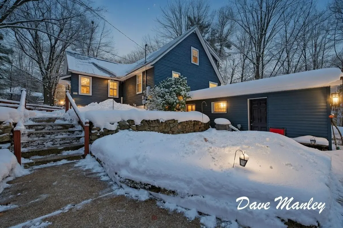 1335 Crestbrook Avenue, Norton Shores, MI 49444 - Image #1