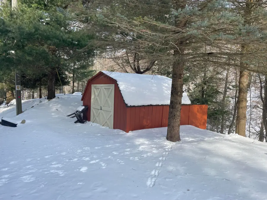 2225 S Apache Drive, Shelby, MI 49455 - Image #3