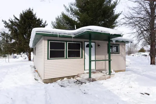 46860 Sycamore Drive, Bangor, MI 49013