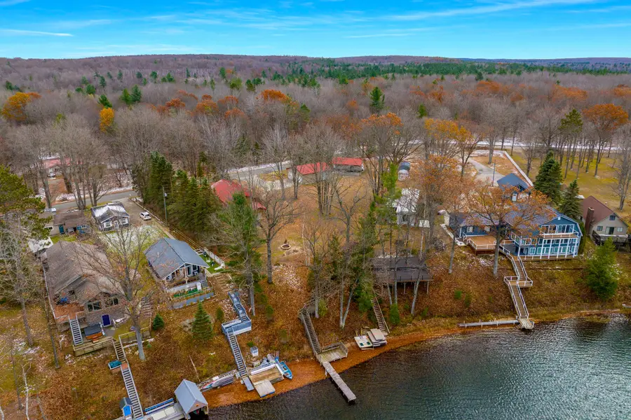 6360 Little Twin Lake Road Ne, Mancelona, MI 49659 - Image #3