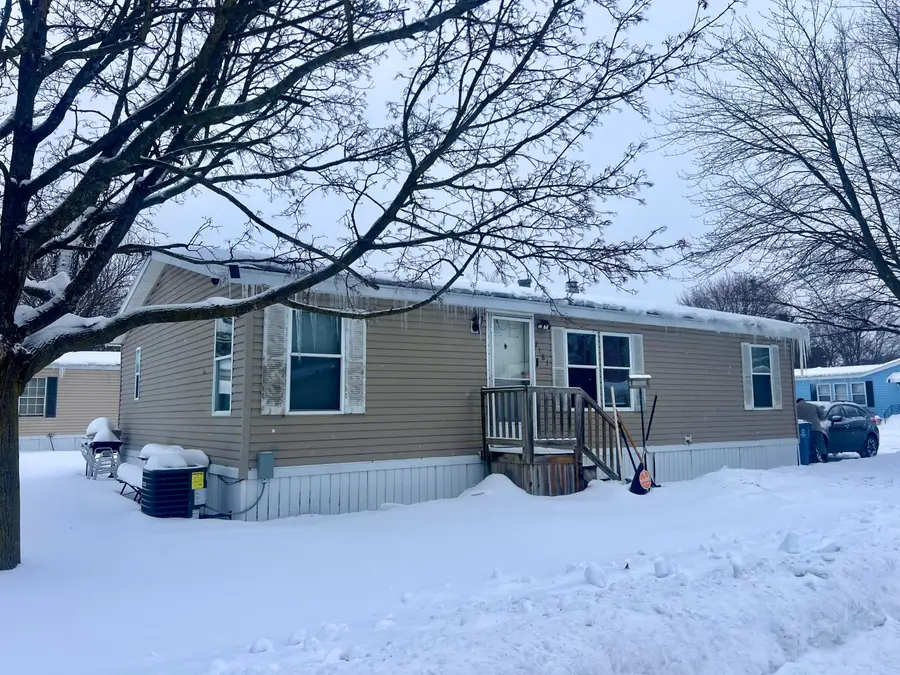 2181 Candlestone West Court #88, Muskegon, MI 49442 - Image #2