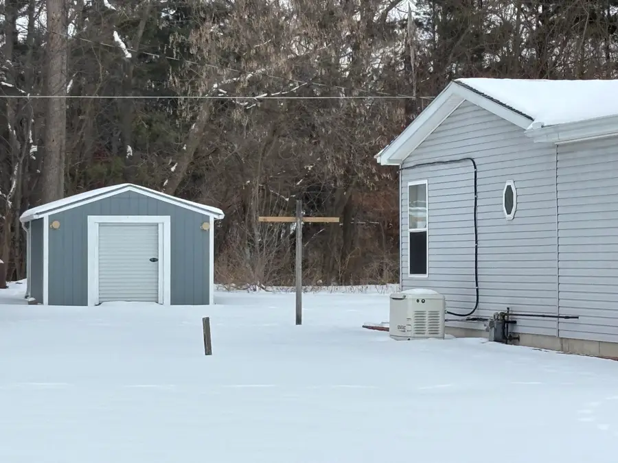 27586 Northland Drive, Sturgis, MI 49091 - Image #2