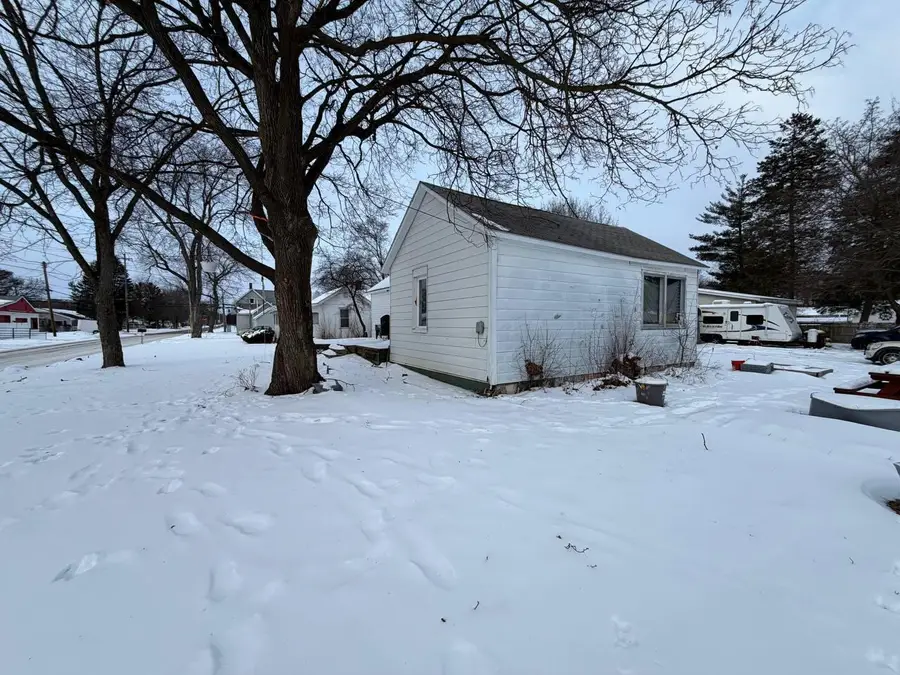 109 S Harris Street, Mount Pleasant, MI 48858 - Image #2