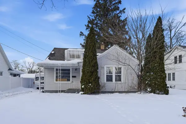 1215 Reycraft Drive, Kalamazoo, MI 49001