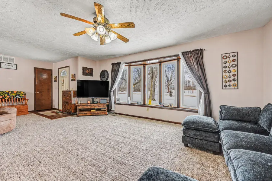 10070 Thornapple Lake Road, Nashville, MI 49073 - Image #2