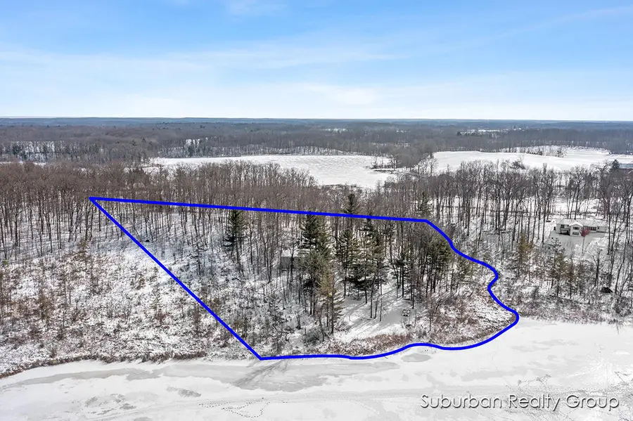 17610 Simmons Avenue Ne, Cedar Springs, MI 49319 - Image #2