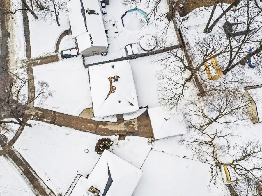 4832 Aleda Avenue Se, Grand Rapids, MI 49508 - Image #2