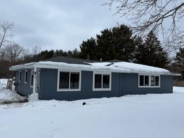 495 S Maple Island Road, Muskegon, MI 49442 - Image #2
