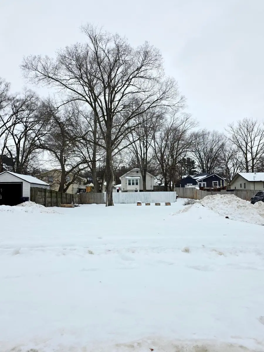 136 E 19th Street, Holland, MI 49423 - Image #2