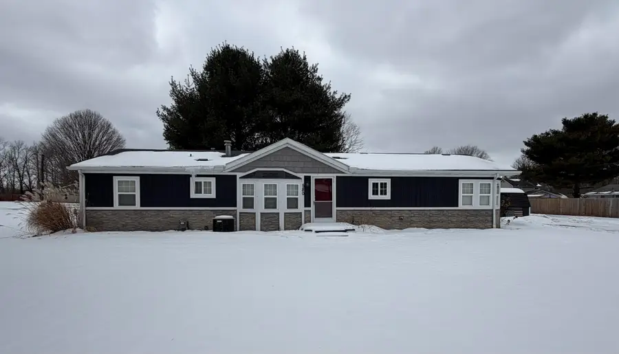 580 S Snyder Street, Marcellus, MI 49067 - #2