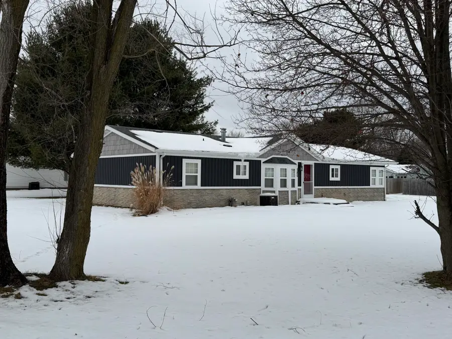 580 S Snyder Street, Marcellus, MI 49067 - #3