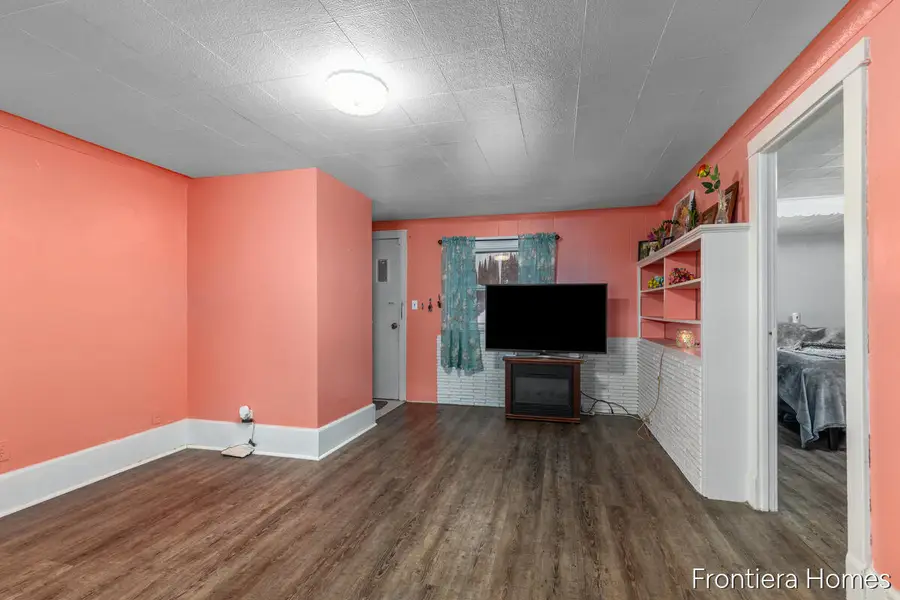 147 Montrose Street Ne, Grand Rapids, MI 49505 - #3