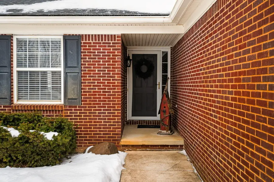 9417 Sandlewood Drive, Whitmore Lake, MI 48189 - #2