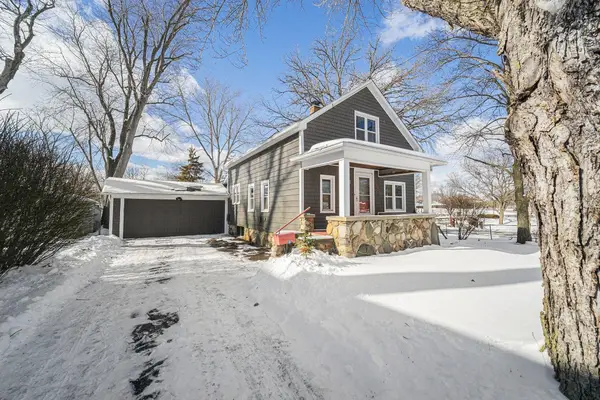 629 N Main Street, Chelsea, MI 48118