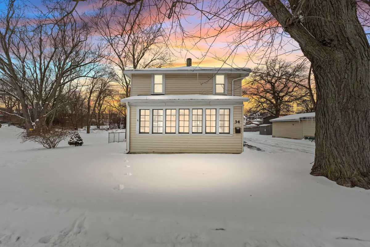 34 Oak Street, Hillsdale, MI 49242 - #1