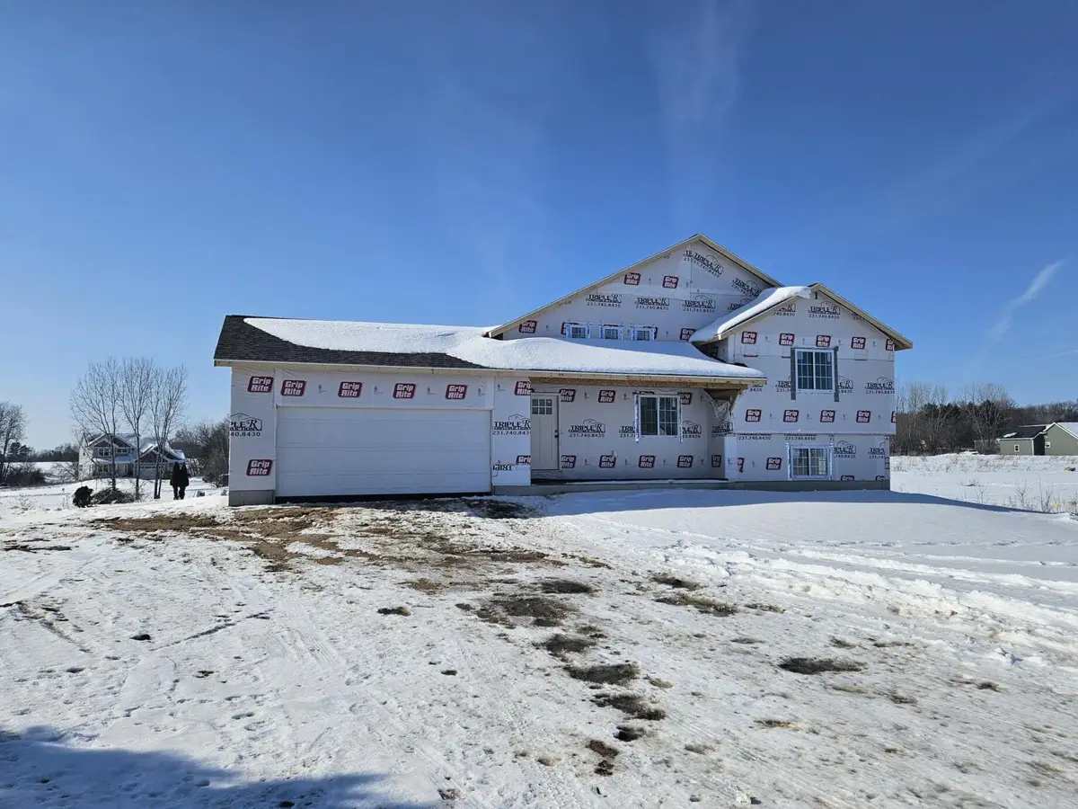 5229 Lilac Lane, Fremont, MI 49412 - #1