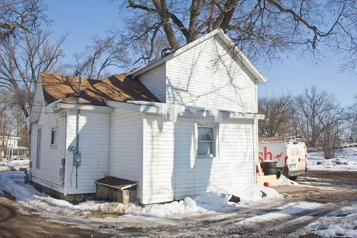 105 Pokagon Street, Dowagiac, MI 49047 - #2