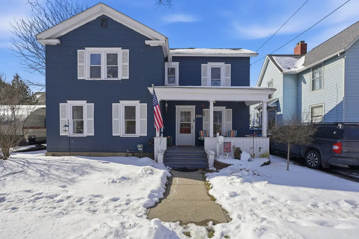 220 S Park Street, Hastings, MI 49058 - #1