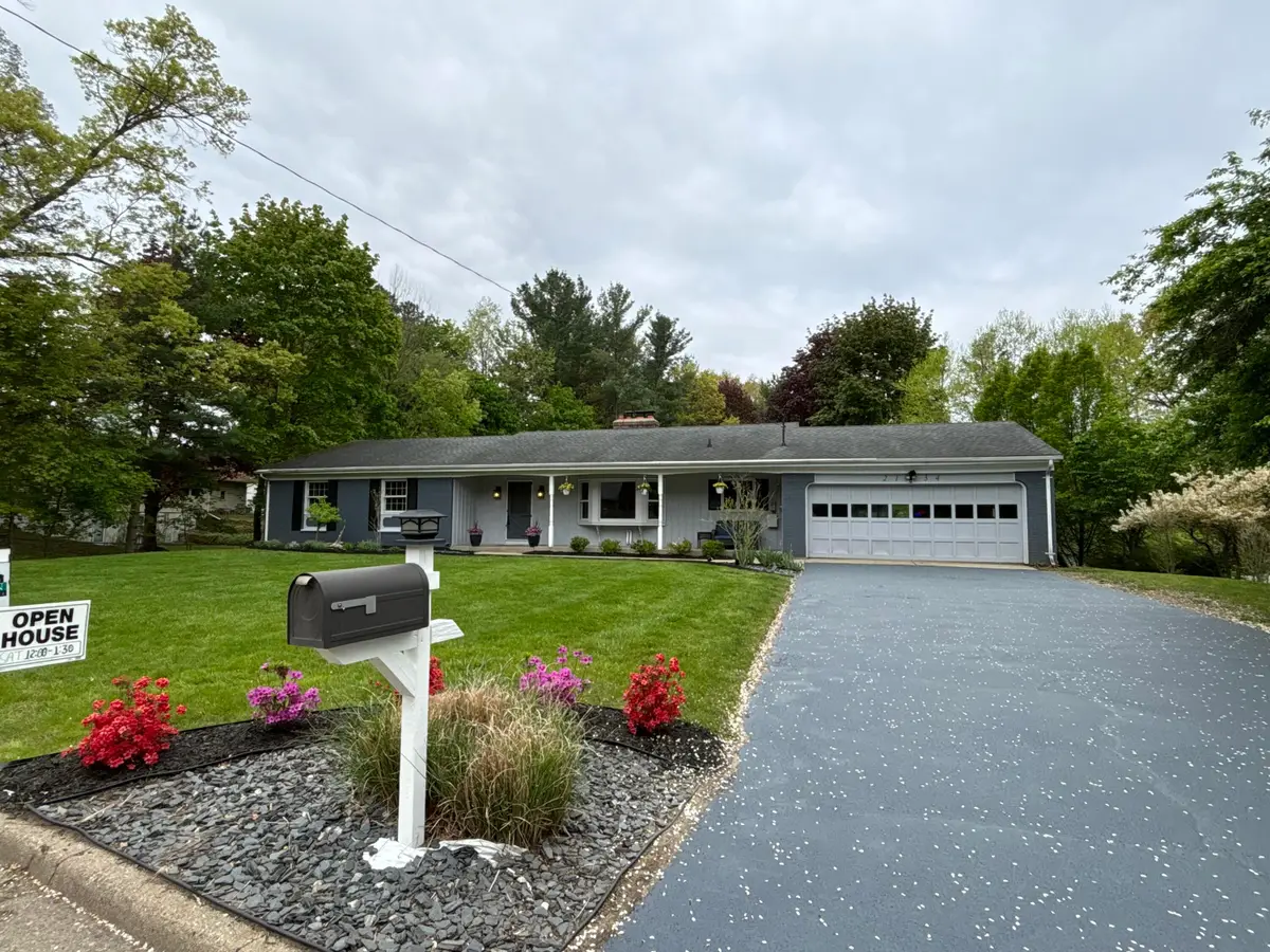 2134 Sycamore Lane, Kalamazoo, MI 49008 - #1