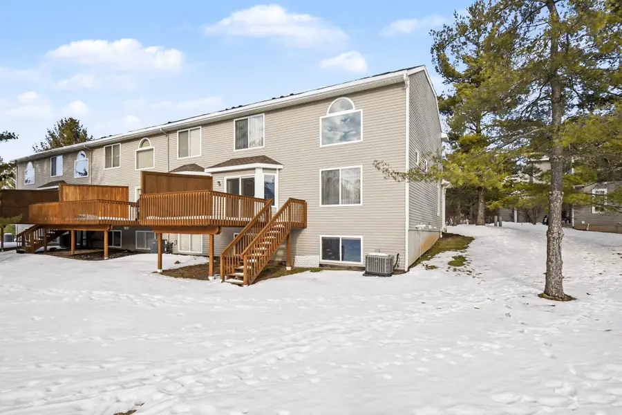 5927 E Lyn Haven Drive Se, Grand Rapids, MI 49512 - #3