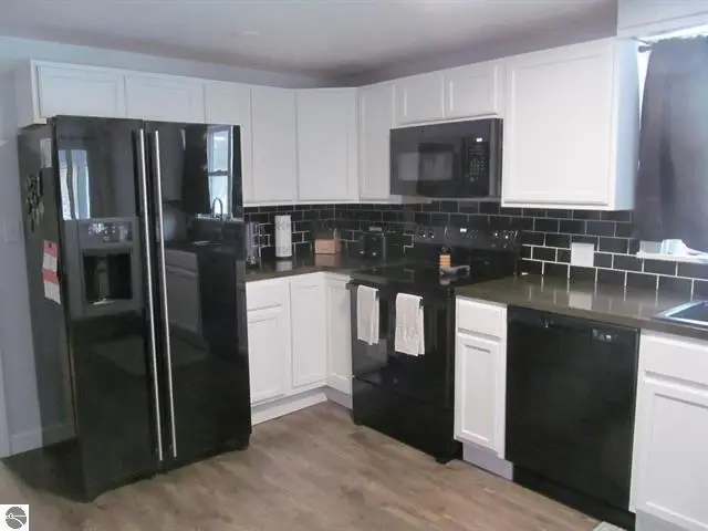 536 Aldrich Street, Cadillac, MI 49601 - #2