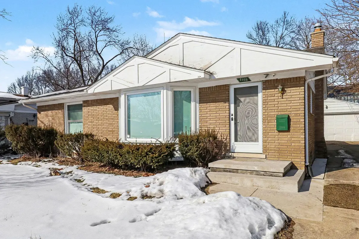 2925 Aurora Street, Ann Arbor, MI 48105 - #1
