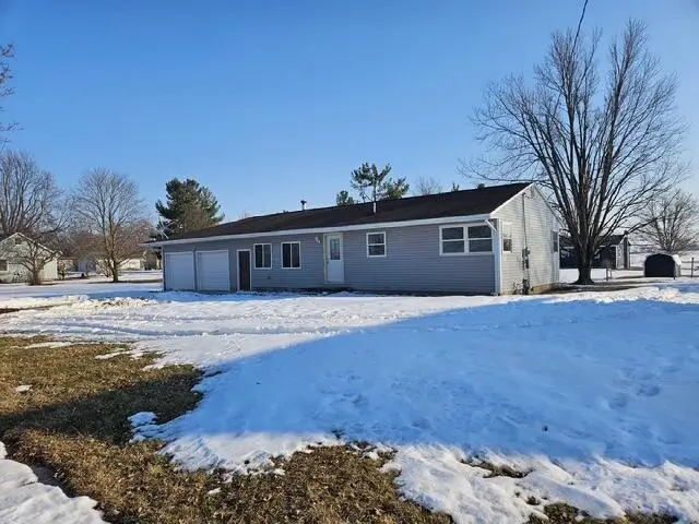 413 W Center Street, Waldron, MI 49288 - #2