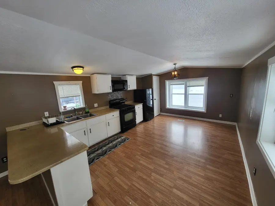 853 Glen Avenue, Elberta, MI 49628 - #2