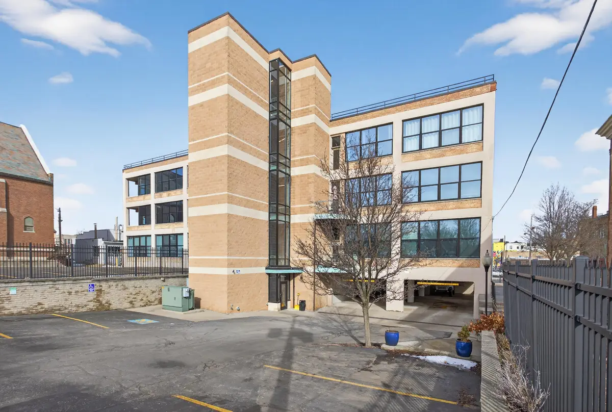 109 W Washington Avenue #16, Jackson, MI 49201 - #1