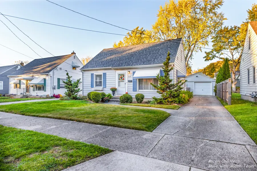 1019 Drexel Drive Ne, Grand Rapids, MI 49505 - #3