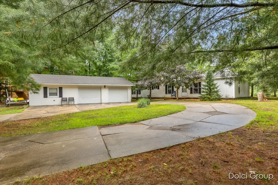 6830 E Carrigan Drive, Newaygo, MI 49337 - #2