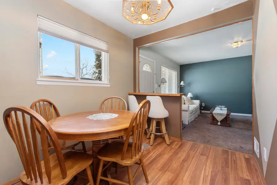 27463 Delton Street, Madison Heights, MI 48071 - #3