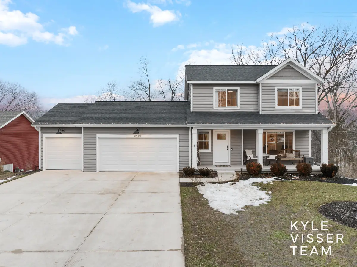 2649 Dean Lake Avenue Ne, Grand Rapids, MI 49505 - #1