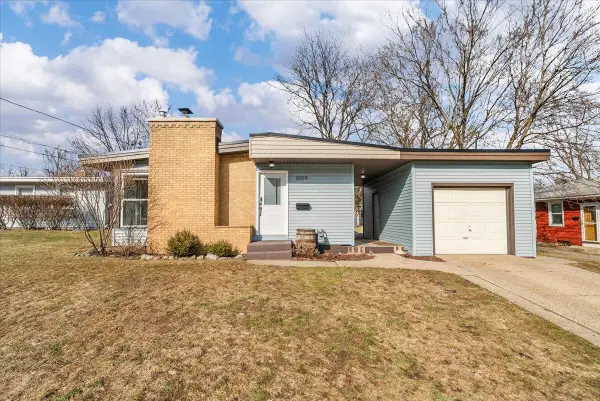 1009 Ariebill Street Sw, Wyoming, MI 49509