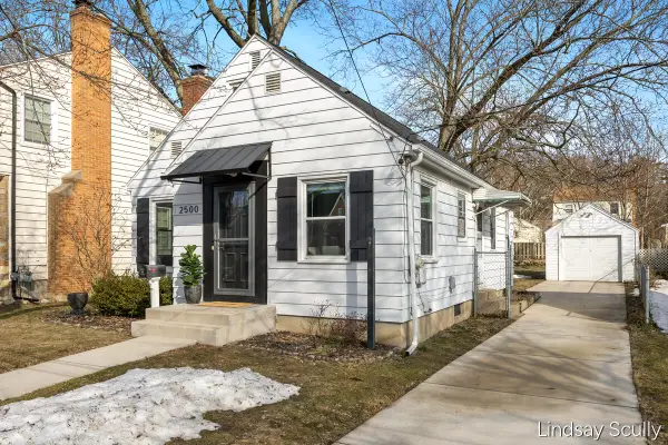 2500 Raymond Avenue Se, Grand Rapids, MI 49507