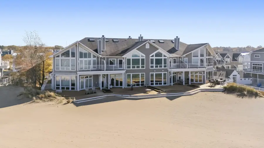 400 Lake Drive #C, New Buffalo, MI 49117 - #2