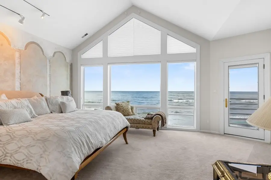 400 Lake Drive #C, New Buffalo, MI 49117 - #3