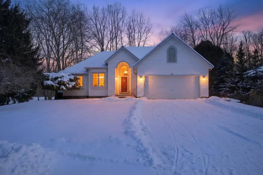 2205 Lake Wood Drive, Jackson, MI 49203 - #2