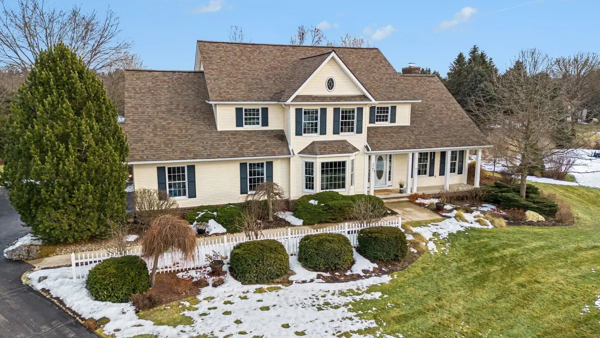 3701 E Garden Court, Saline, MI 48176 - #1