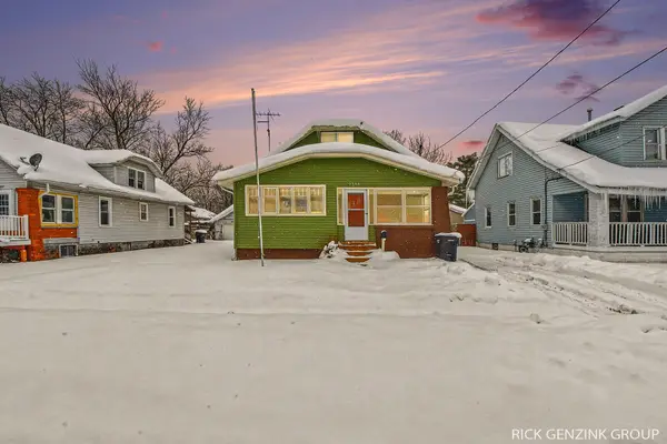 2303 Beverly Avenue Sw, Wyoming, MI 49519