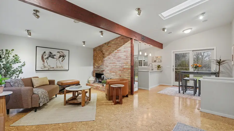 1212 Wines Drive, Ann Arbor, MI 48103 - #2