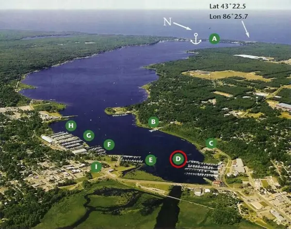 8542 Ellenwood Drive #98, Montague, MI 49437