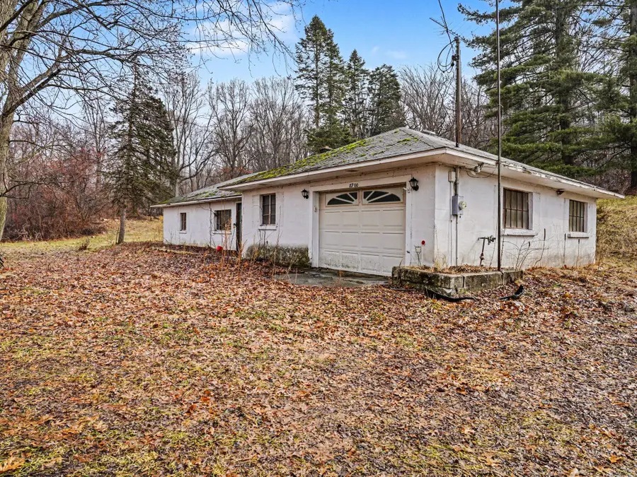 8700 Bellevue Road, Battle Creek, MI 49014 - #3